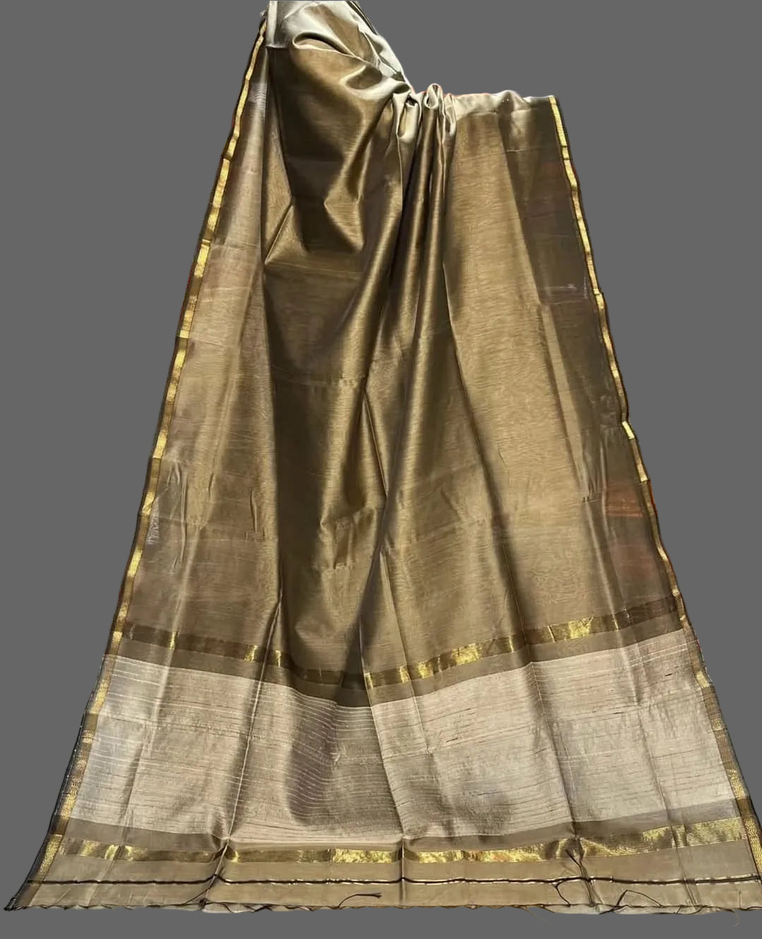 Maheswari Silk Cotton Saree DBT49