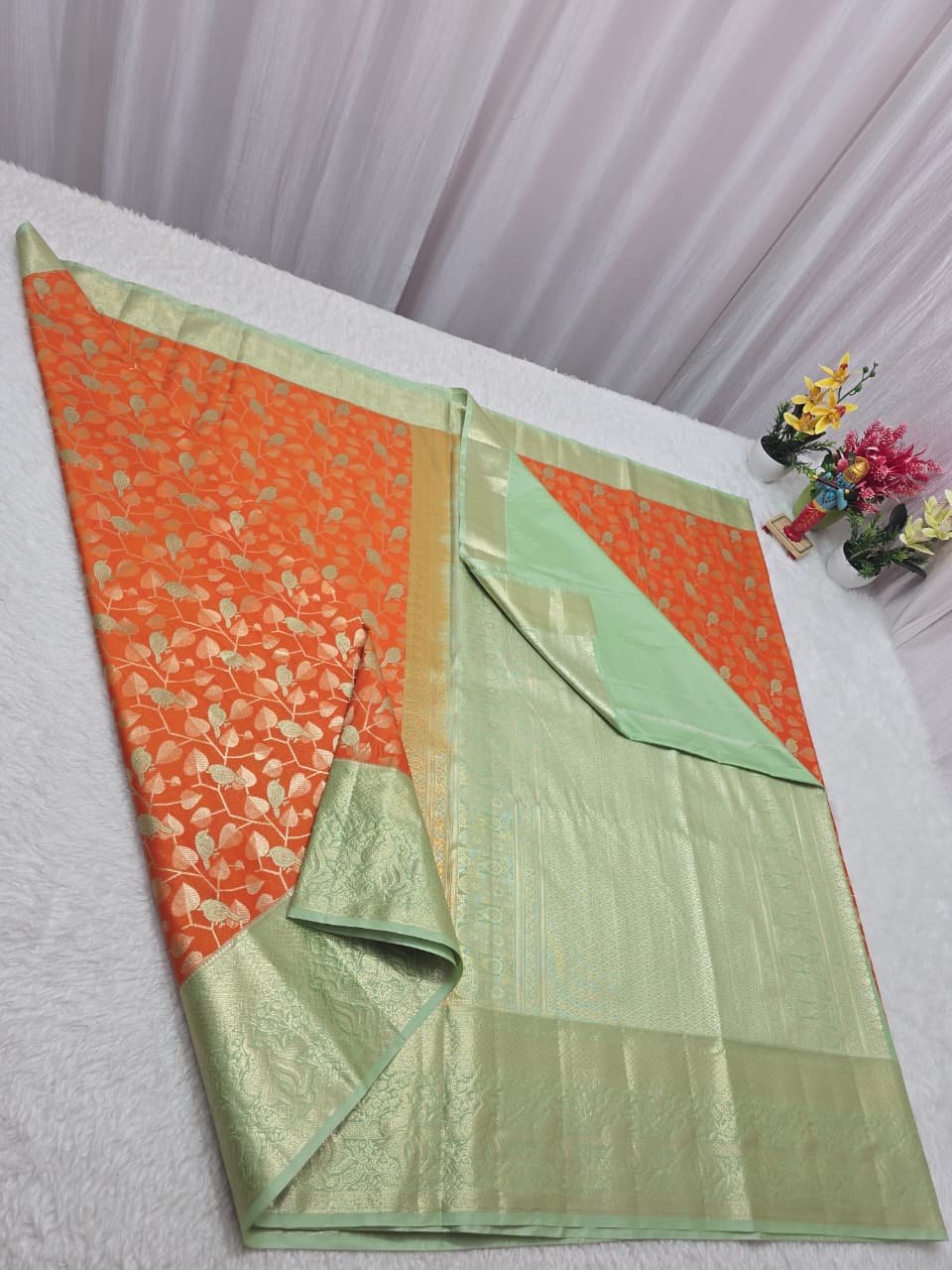 Kanjeevaram Semi Silk Saree DBT95