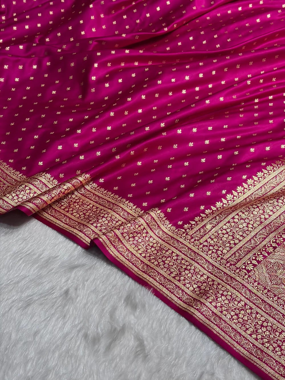 Pankhuri Banarasi Mashru Soft Silk Saree