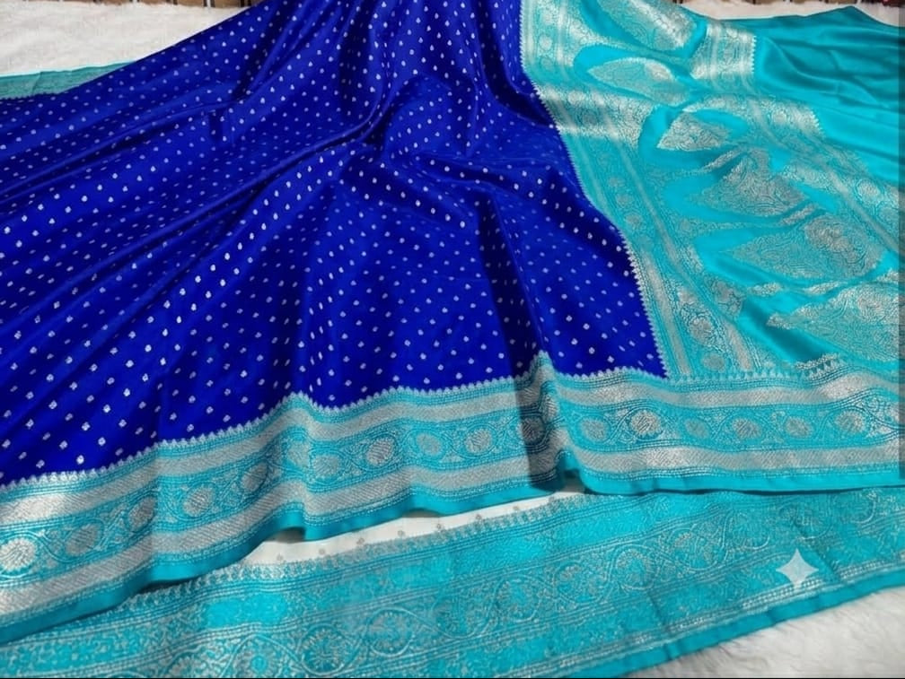 neelakshi light blue  and navy saree